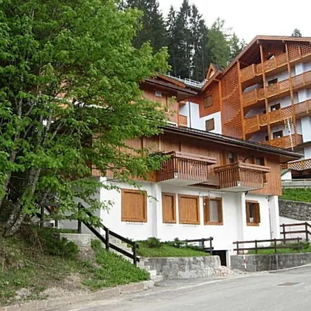 Hotel Immobiliare *